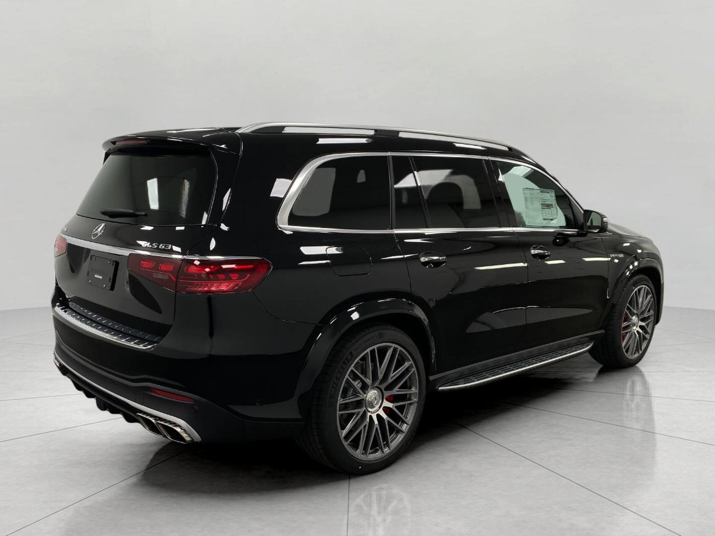 New 2026 Mercedes-Benz GLS 63 AMG 4MATIC image 4