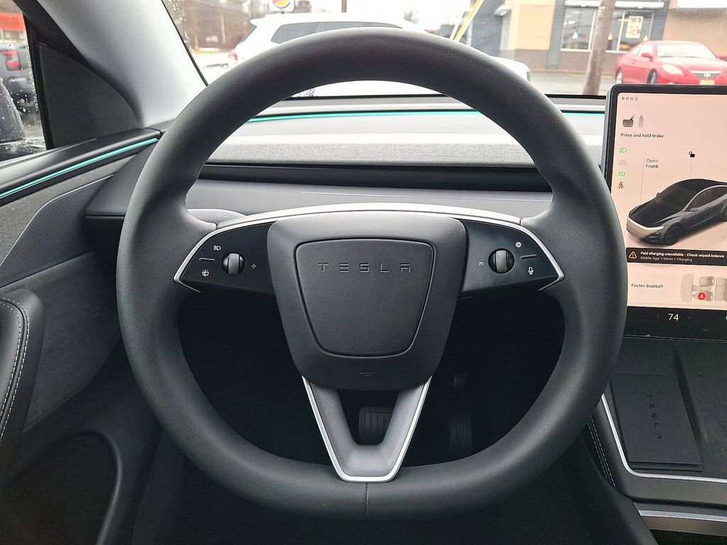 Used 2026 Tesla Model Y Long Range image 8