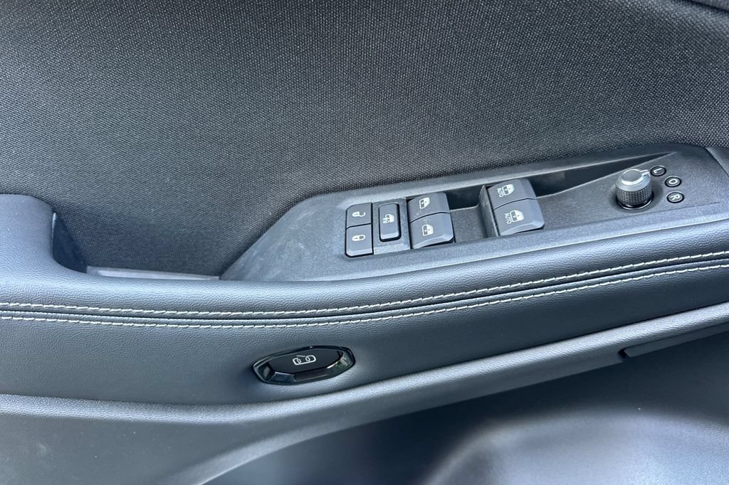 New 2026 Jeep Cherokee Laredo AWD/4WD image 11
