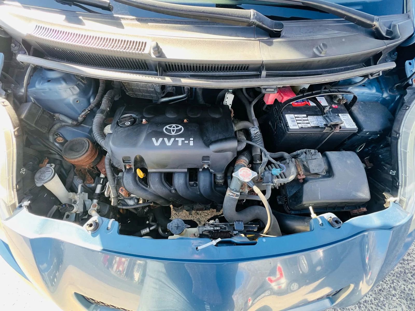 Used 2008 Toyota Yaris 2-Door Hatchback image 30