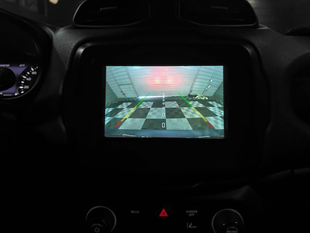 Used 2021 Jeep Renegade Latitude AWD/4WD image 24