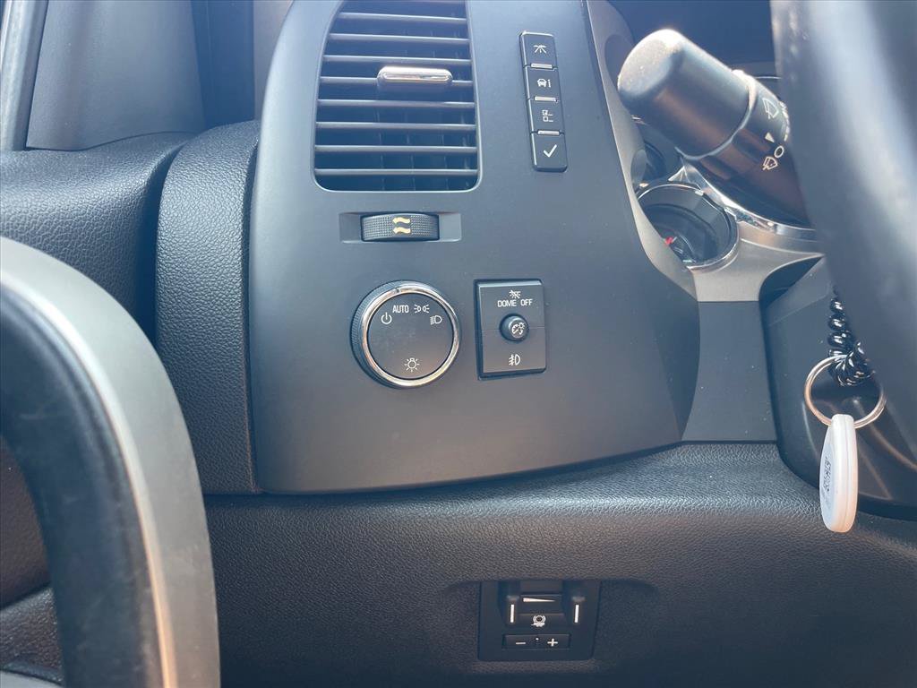 Used 2011 Chevrolet Silverado 1500 LT w/ All-Star Edition AWD/4WD image 17