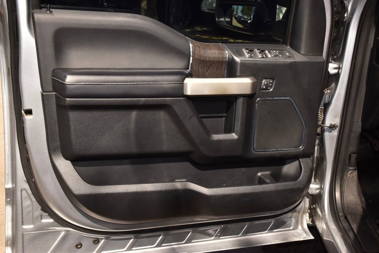 Used 2021 Ford F250 Lariat w/ Lariat Value Package image 34