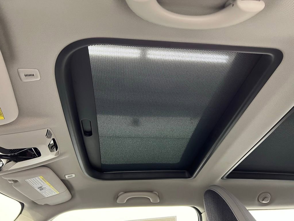 Certified 2025 MINI Cooper S image 13