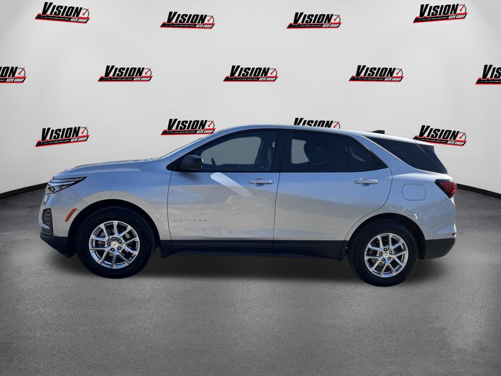 Used 2022 Chevrolet Equinox LS w/ LS Convenience Package FWD image 8