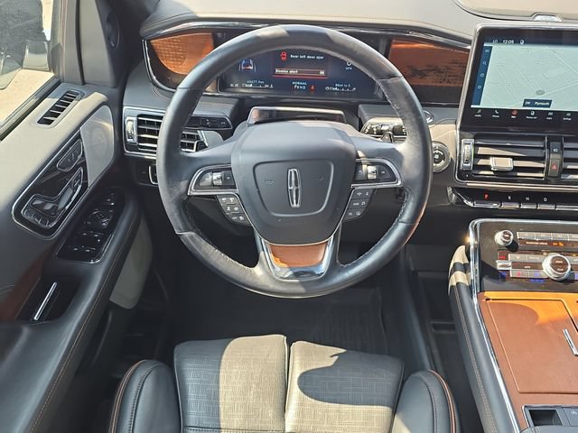 Used 2023 Lincoln Navigator L Black Label AWD/4WD image 29