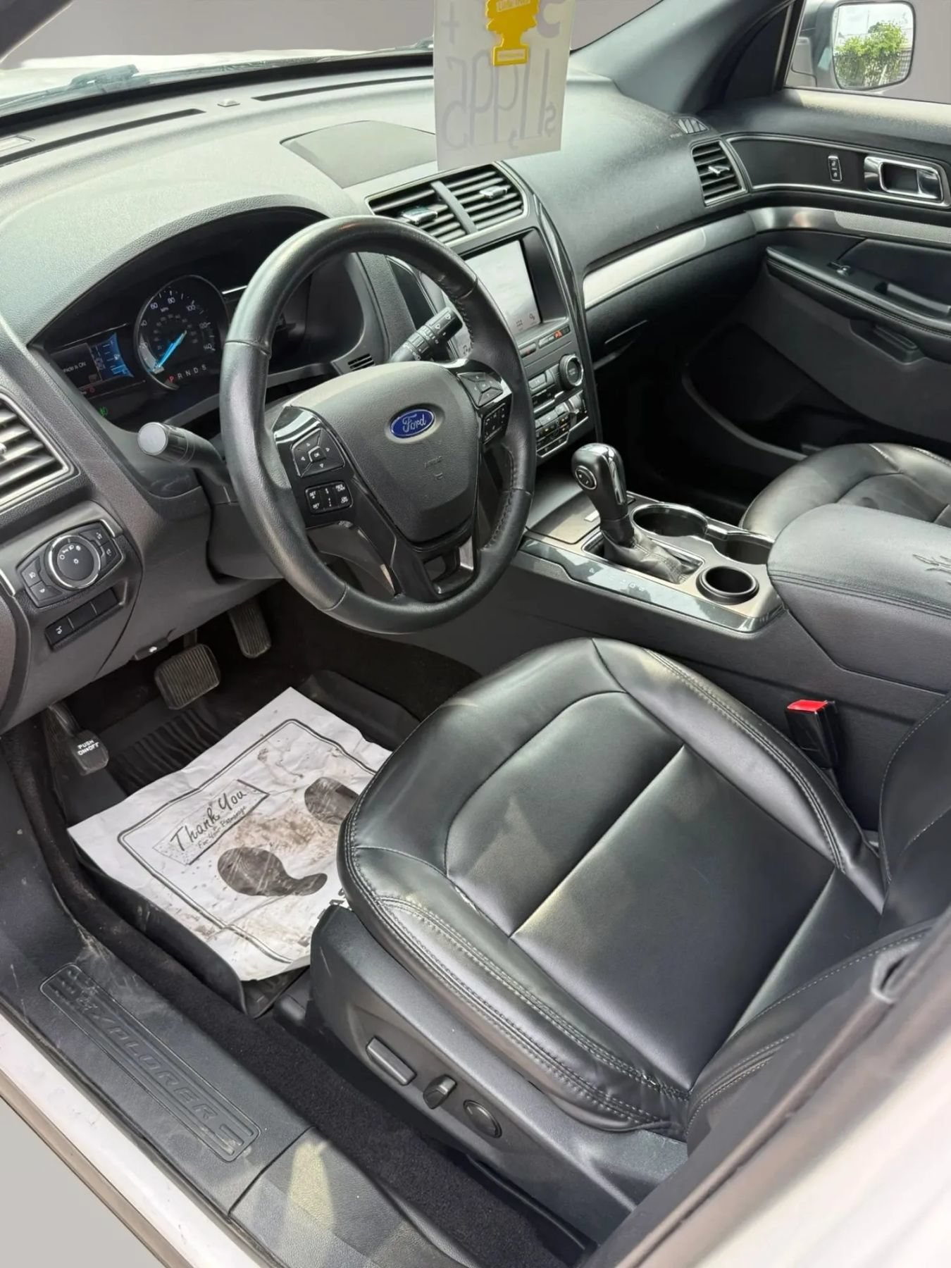 Used 2019 Ford Explorer XLT w/ Equipment Group 202A FWD image 15
