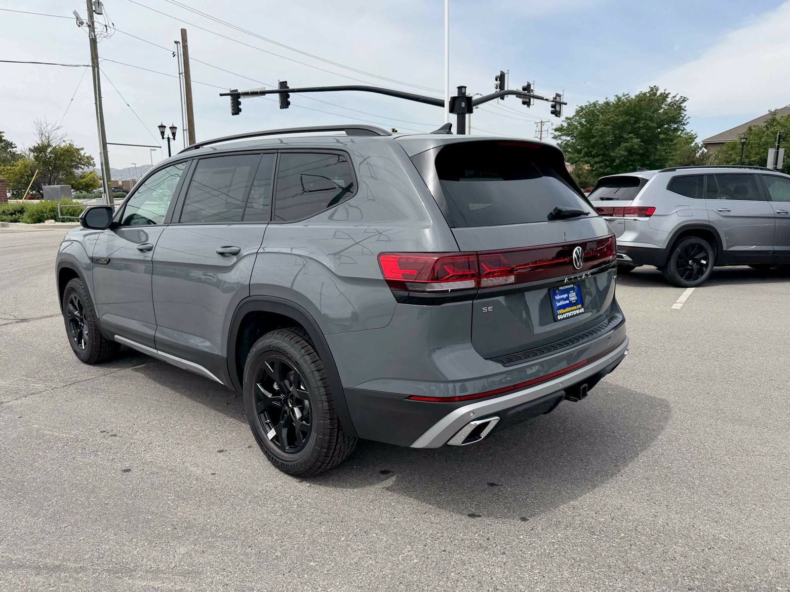 New 2026 Volkswagen Atlas Peak Edition AWD/4WD image 5