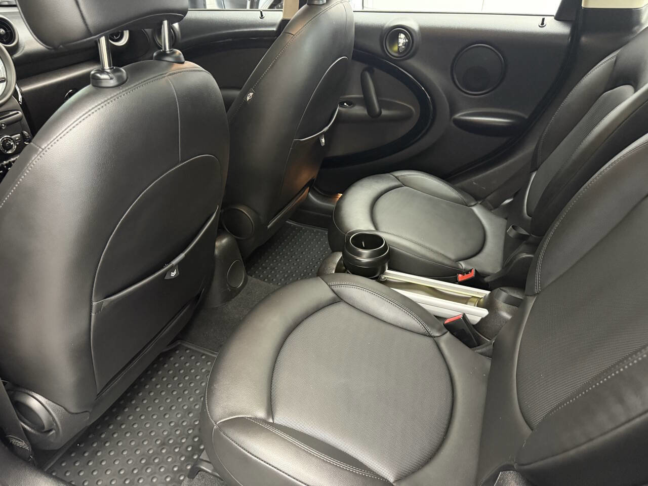 Used 2011 MINI Cooper Countryman image 27
