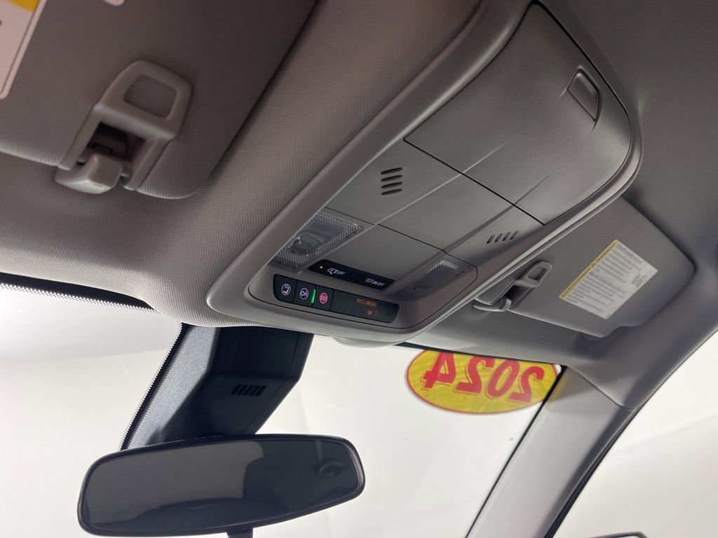 Certified 2024 Chevrolet Equinox LT FWD image 25