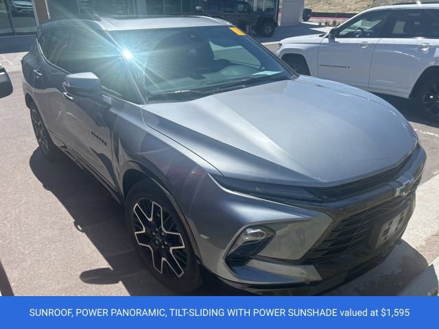 Used 2023 Chevrolet Blazer RS w/ Driver Confidence II Package AWD/4WD image 3