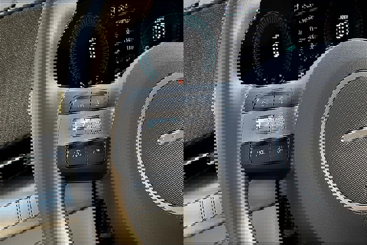 Used 2025 Hyundai Kona SEL image 11