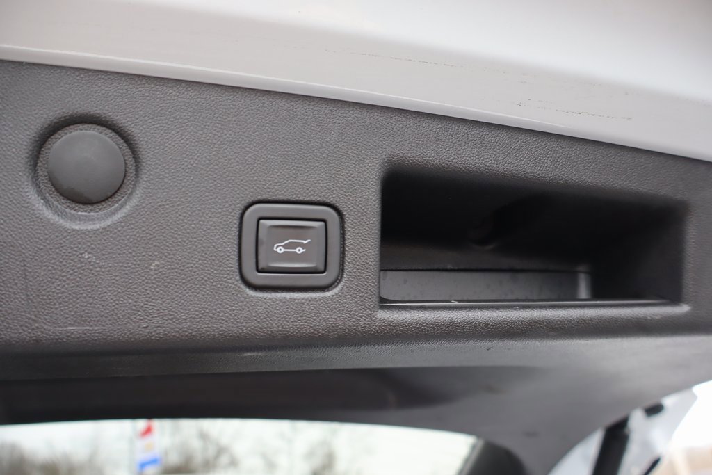 Used 2024 Chevrolet Equinox RS image 28