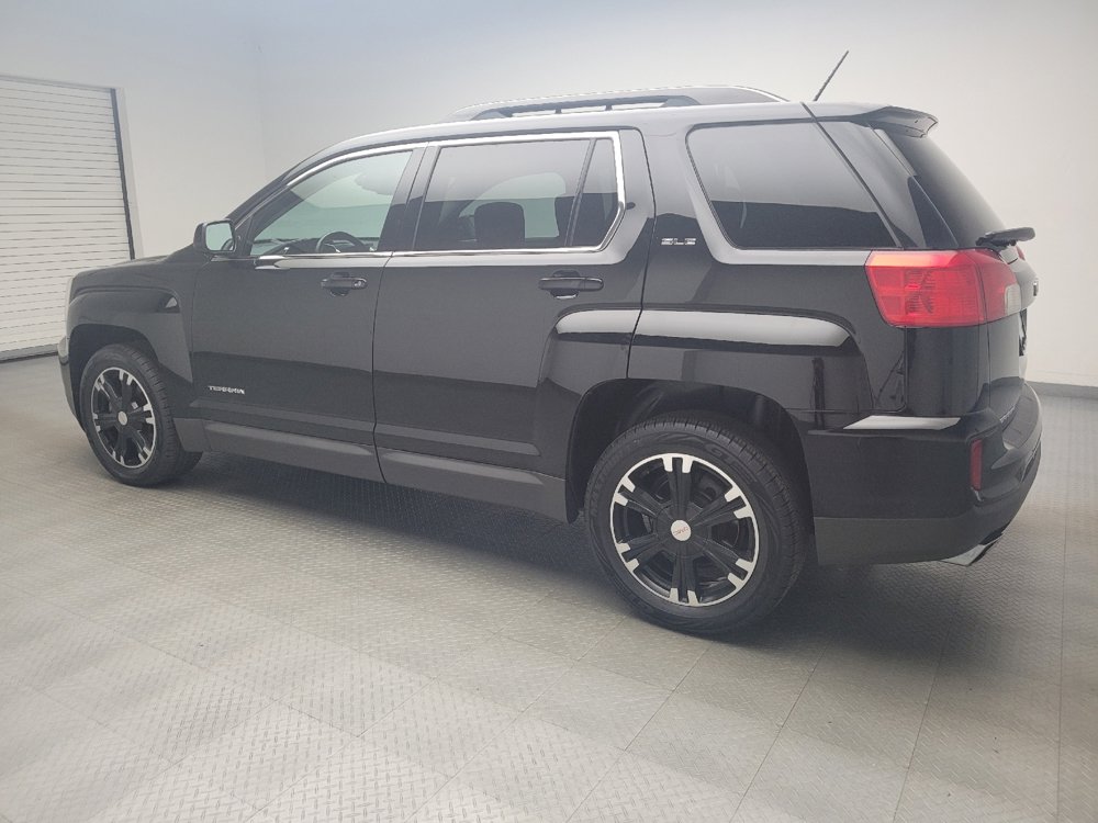 Used 2017 GMC Terrain SLE w/ Technology Package FWD image 3