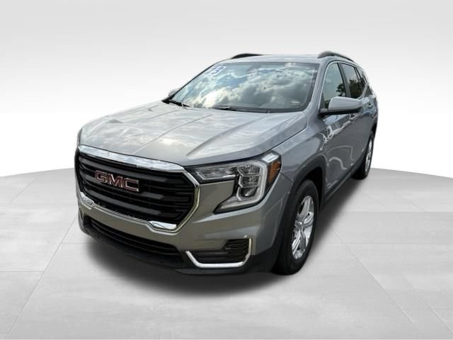 Used 2023 GMC Terrain SLE w/ Driver Convenience Package FWD image 3