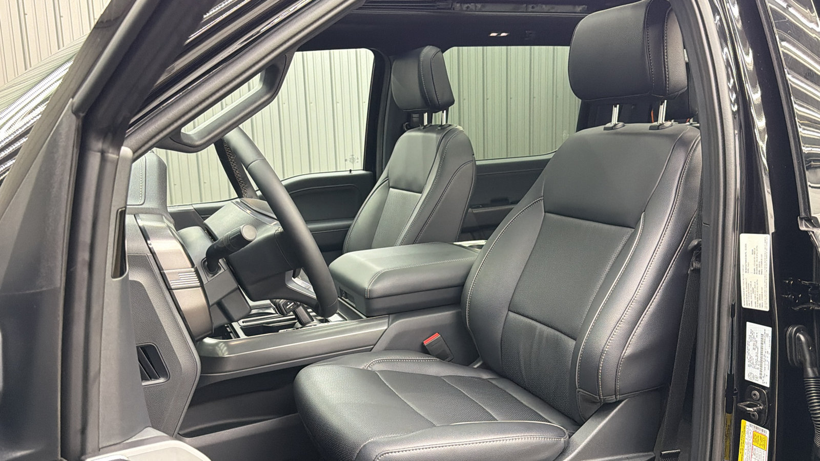 Used 2026 Ford F150 Lariat AWD/4WD image 32