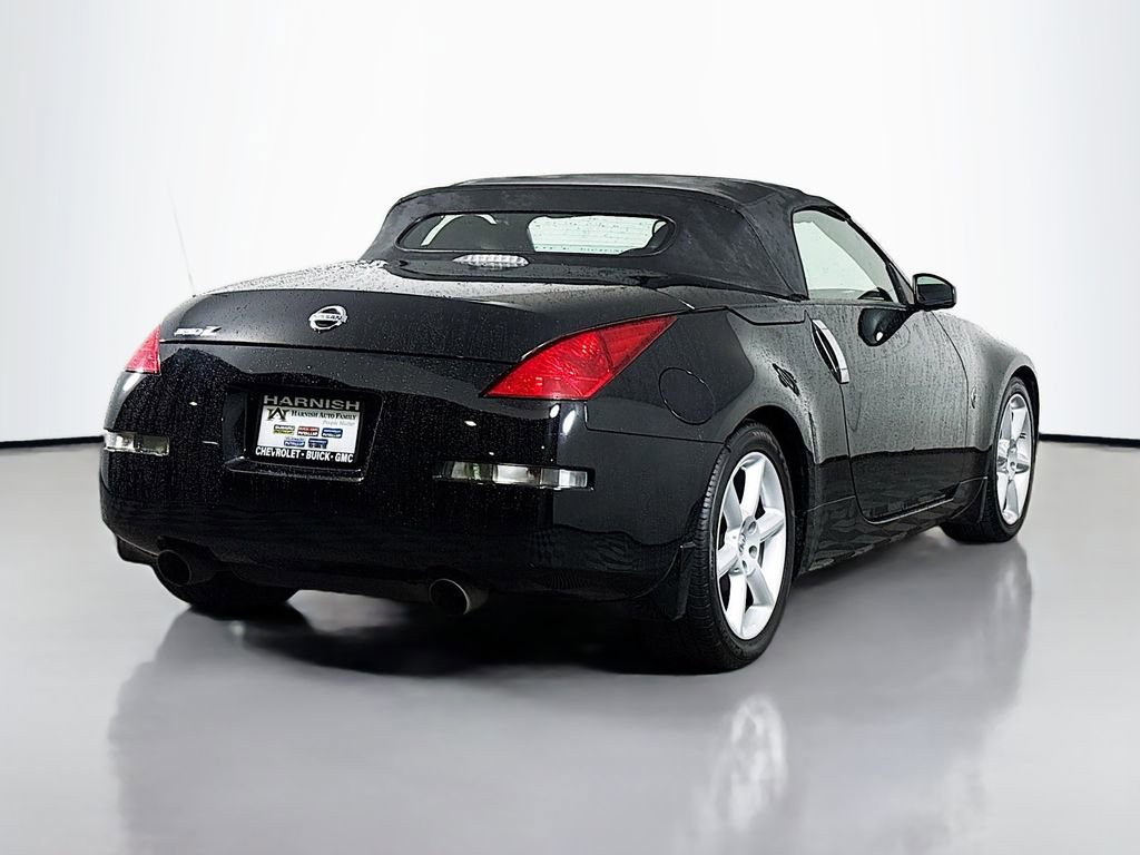 Used 2005 Nissan 350Z Touring image 7