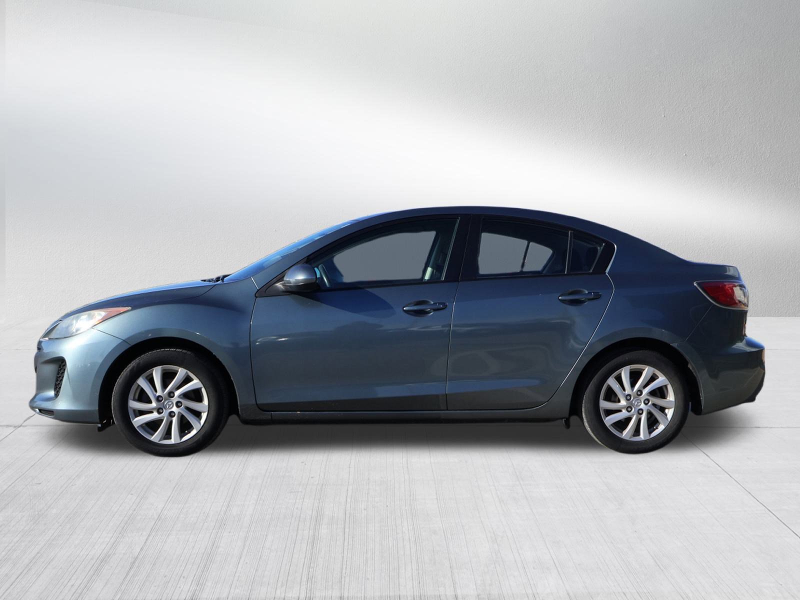 Used 2012 MAZDA MAZDA3 i Touring image 4