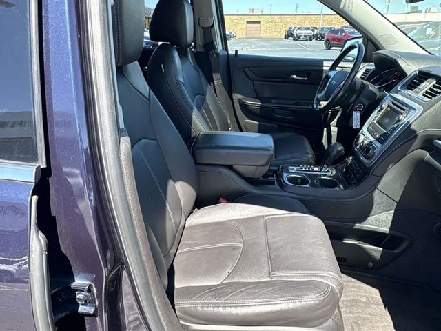 Used 2017 GMC Acadia Limited SLT image 27
