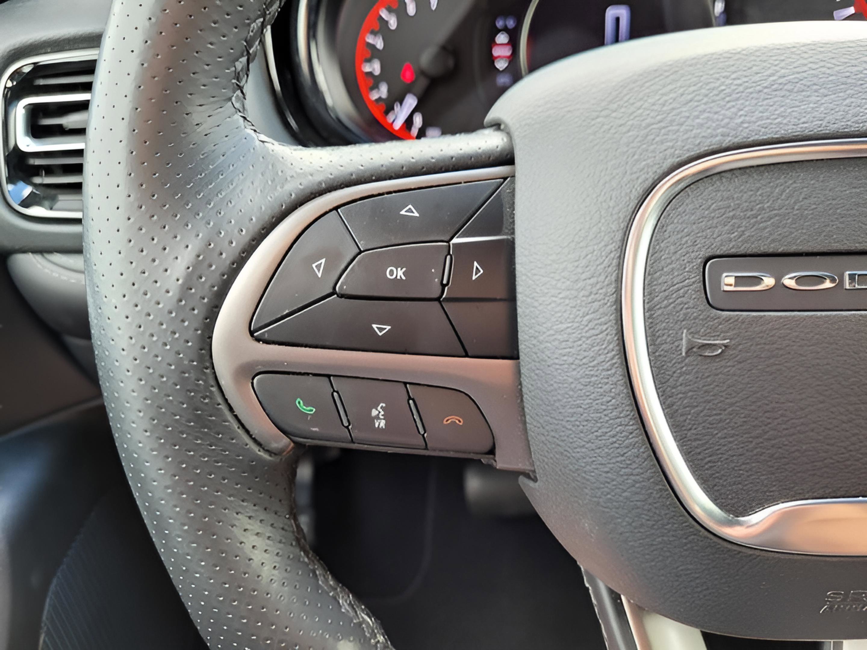 Used 2024 Dodge Durango SXT w/ 3rd Row Seating Group image 30