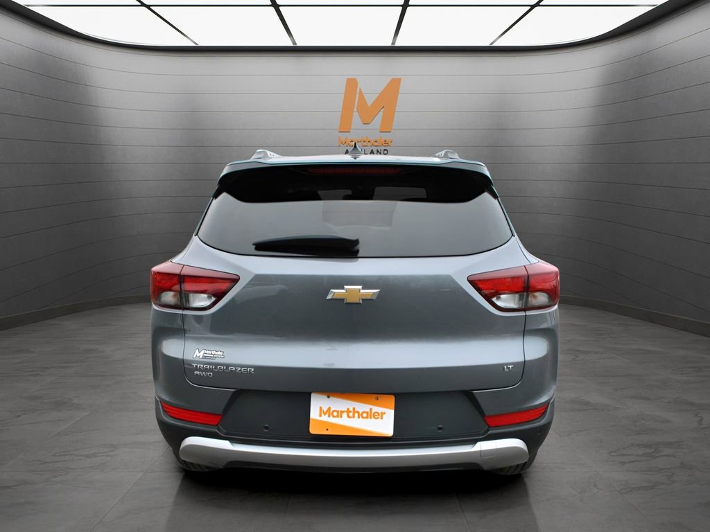 Used 2021 Chevrolet TrailBlazer LT w/ Convenience Package image 3