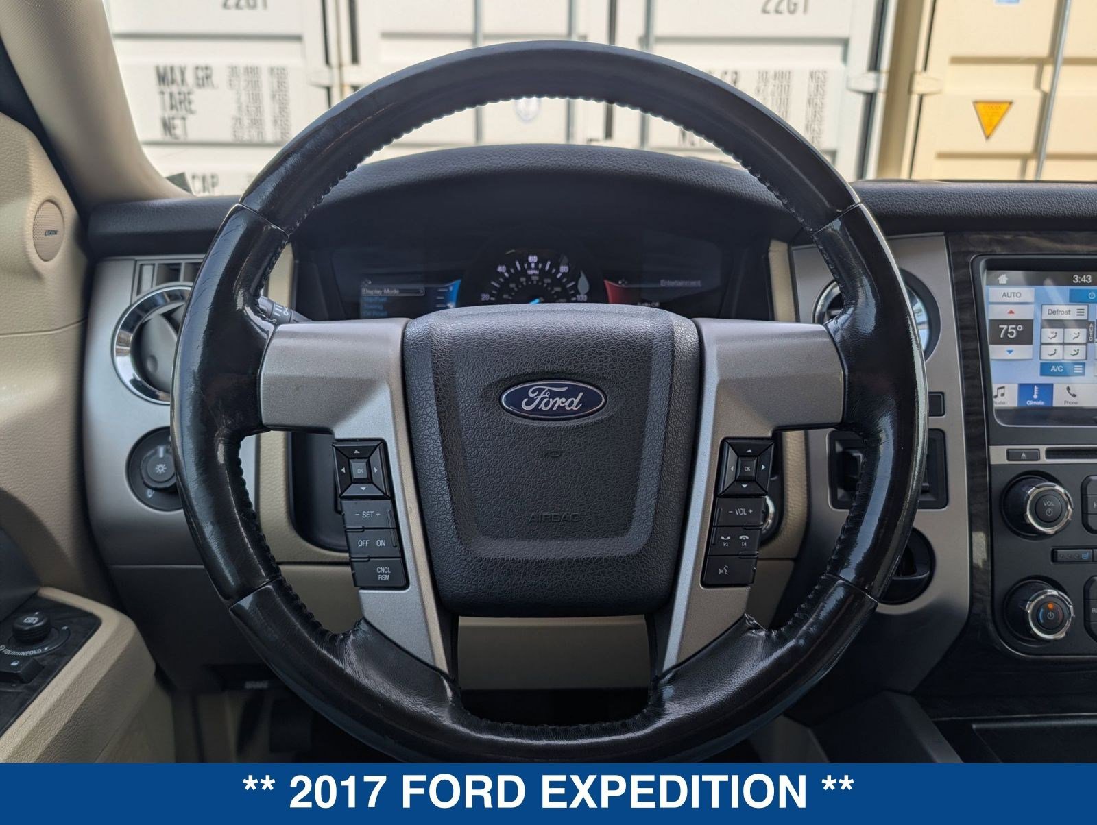 Used 2017 Ford Expedition Limited w/ Equipment Group 301A image 28