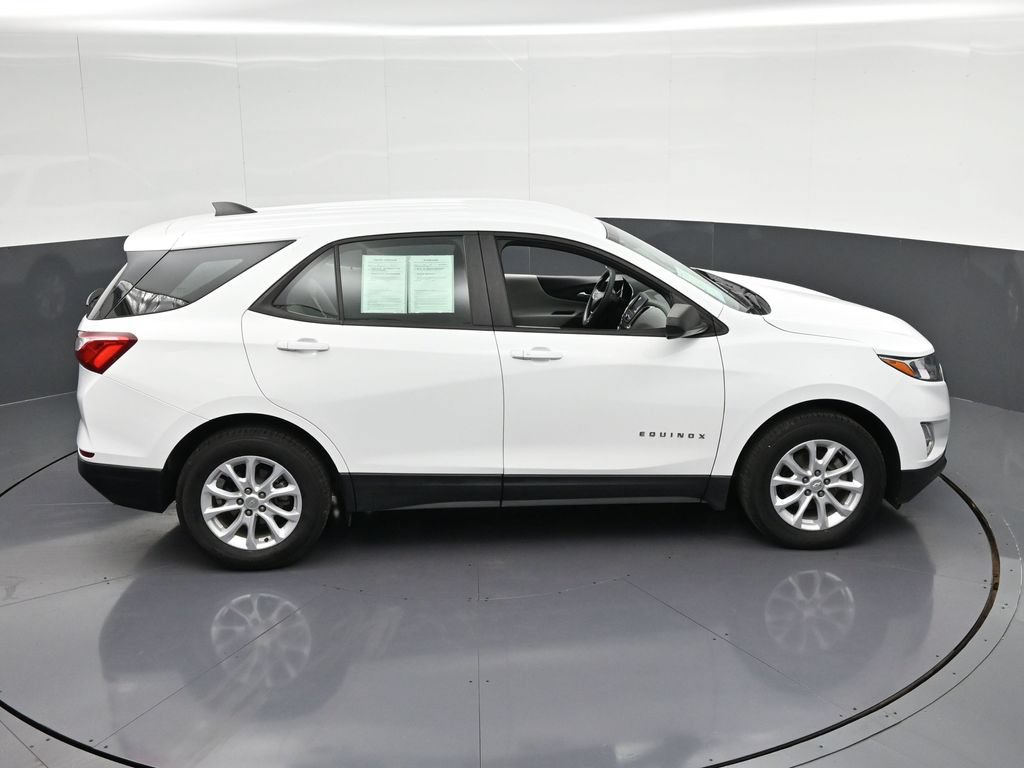 Used 2020 Chevrolet Equinox LS FWD image 19