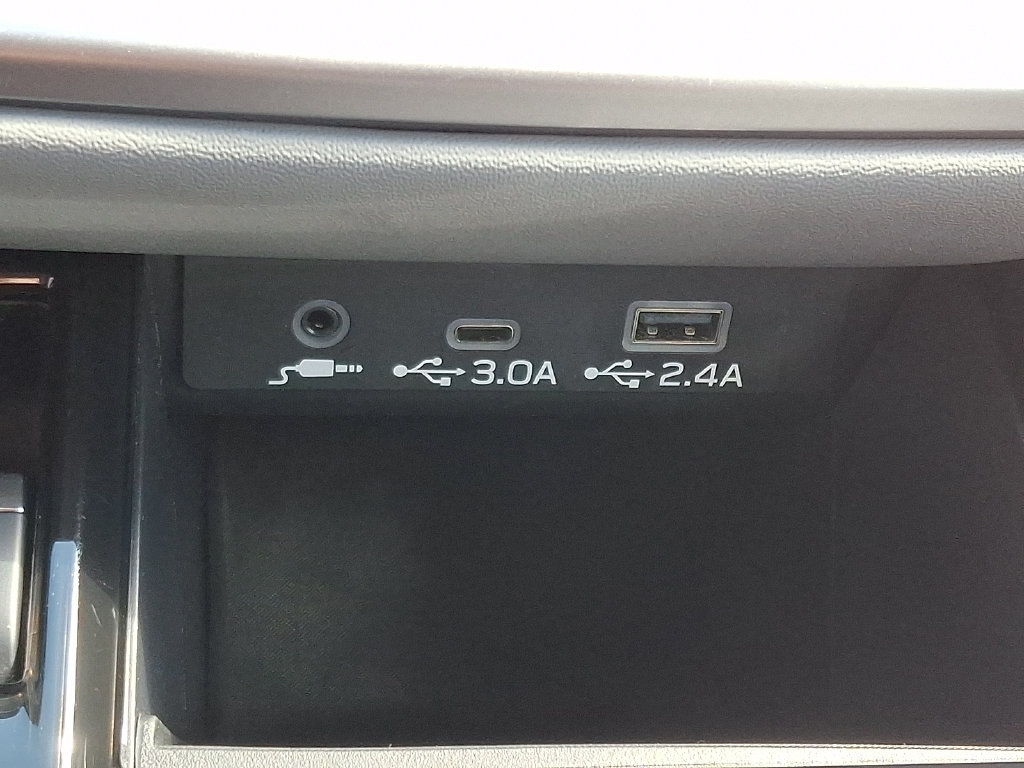 Certified 2025 Subaru Outback Premium AWD/4WD image 26