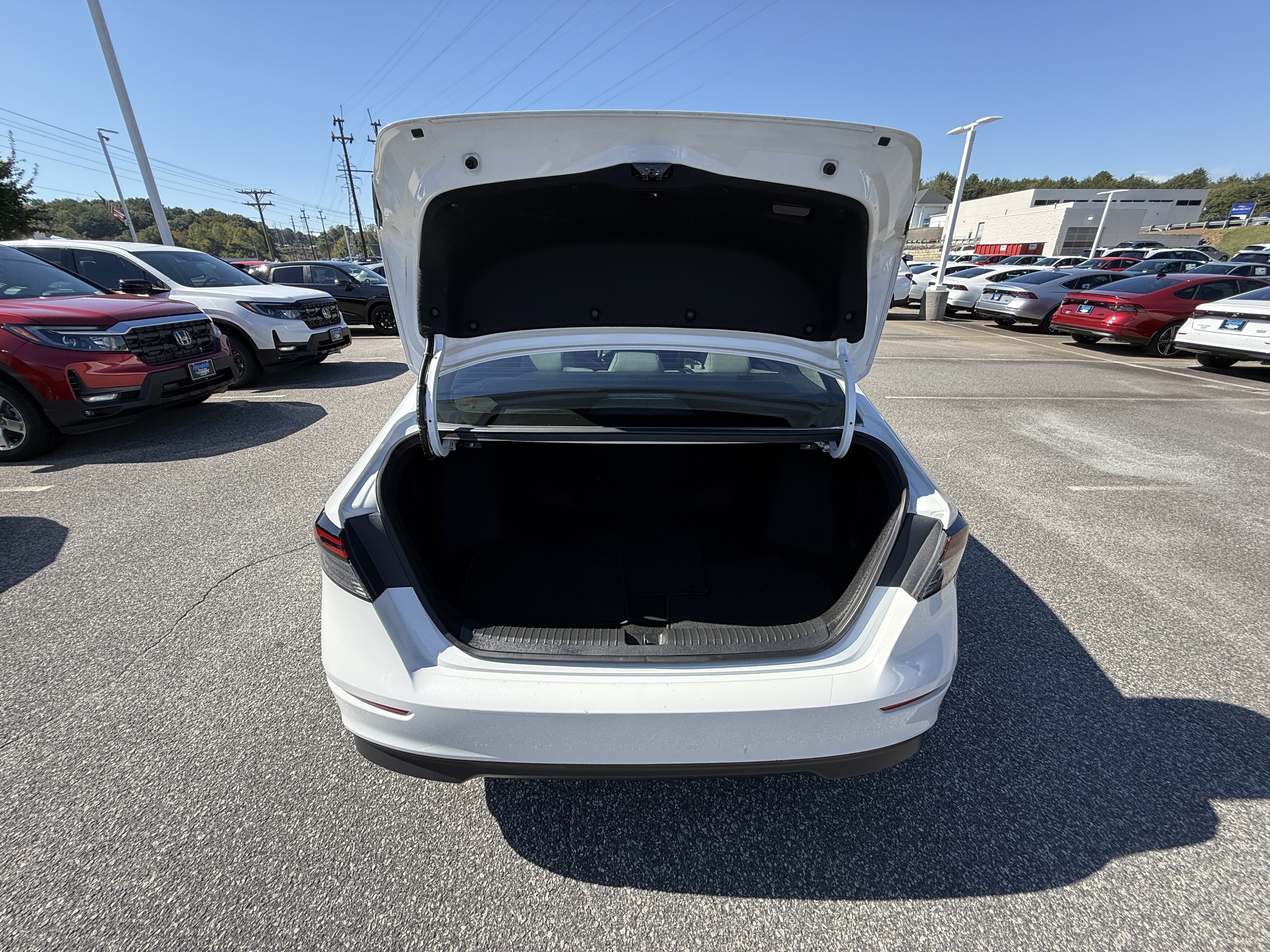 Certified 2024 Honda Accord EX image 33