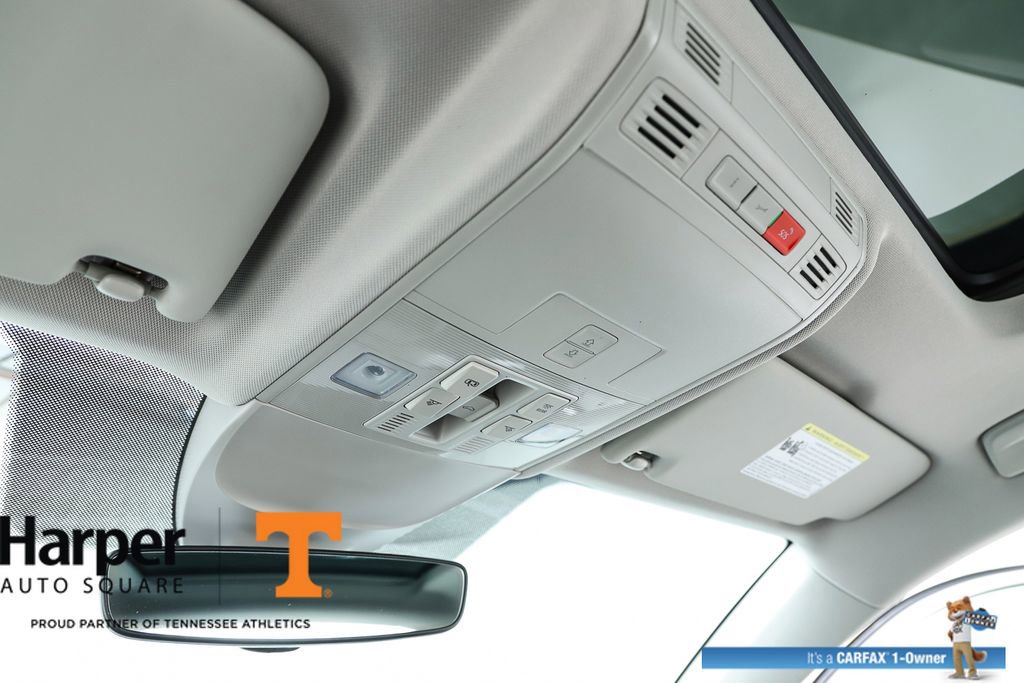 Used 2025 Volkswagen Taos SE w/ Panoramic Sunroof Package AWD/4WD image 64