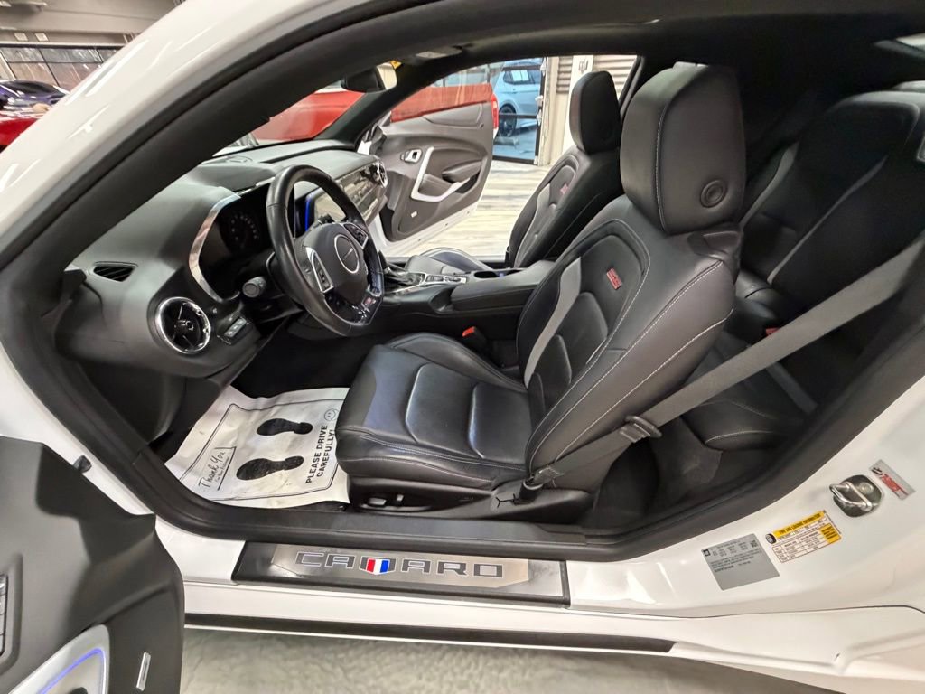 Used 2018 Chevrolet Camaro SS image 52