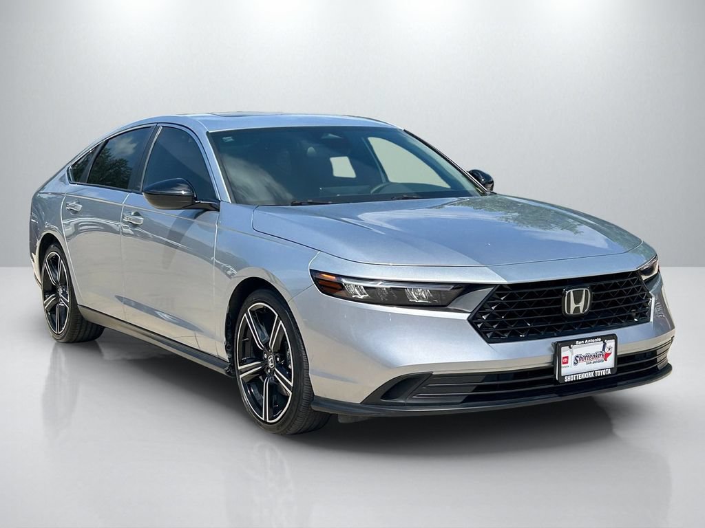 Used 2025 Honda Accord Sport video 3
