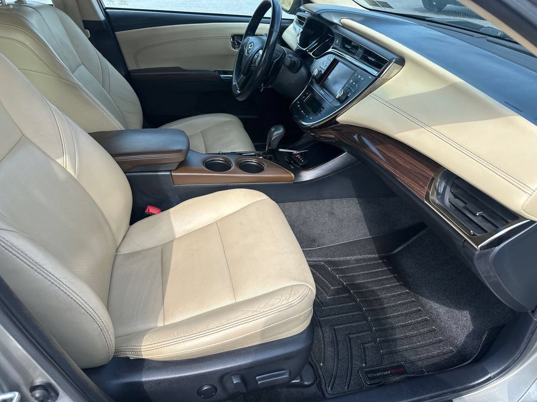Used 2013 Toyota Avalon Limited FWD image 11