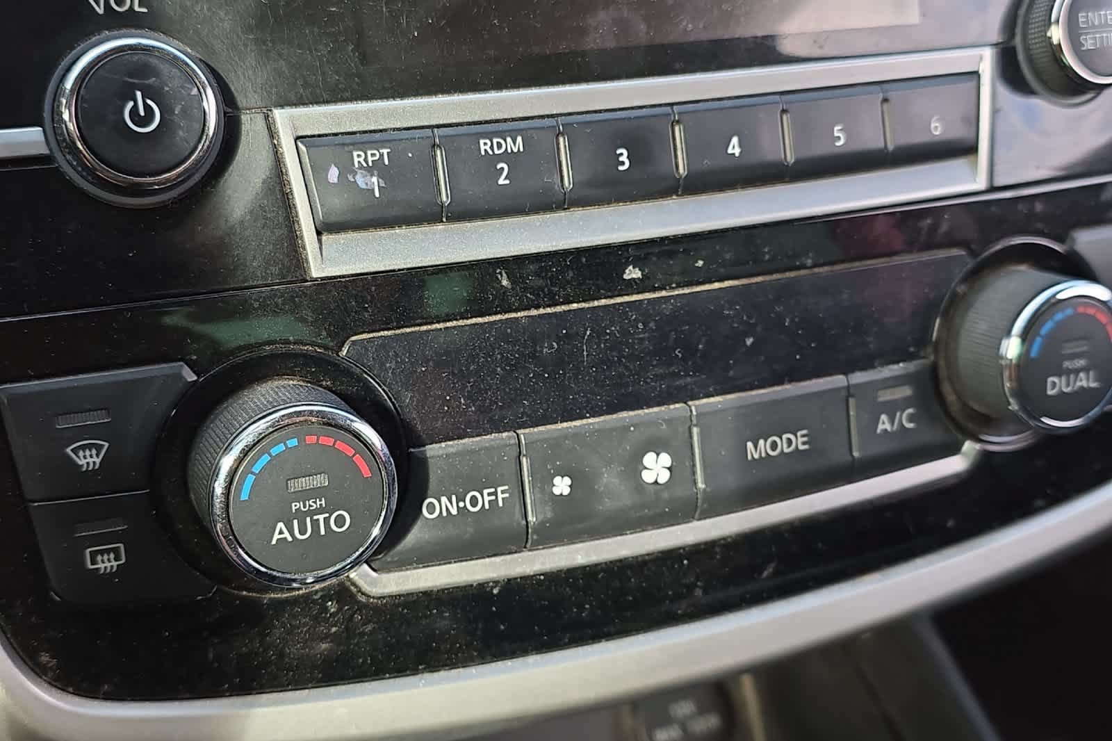 Used 2018 Nissan Altima 2.5 SV FWD image 21