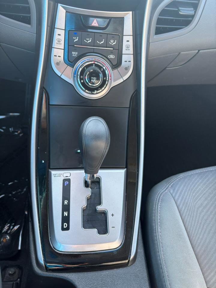 Used 2013 Hyundai Elantra GLS w/ Preferred Pkg FWD image 18