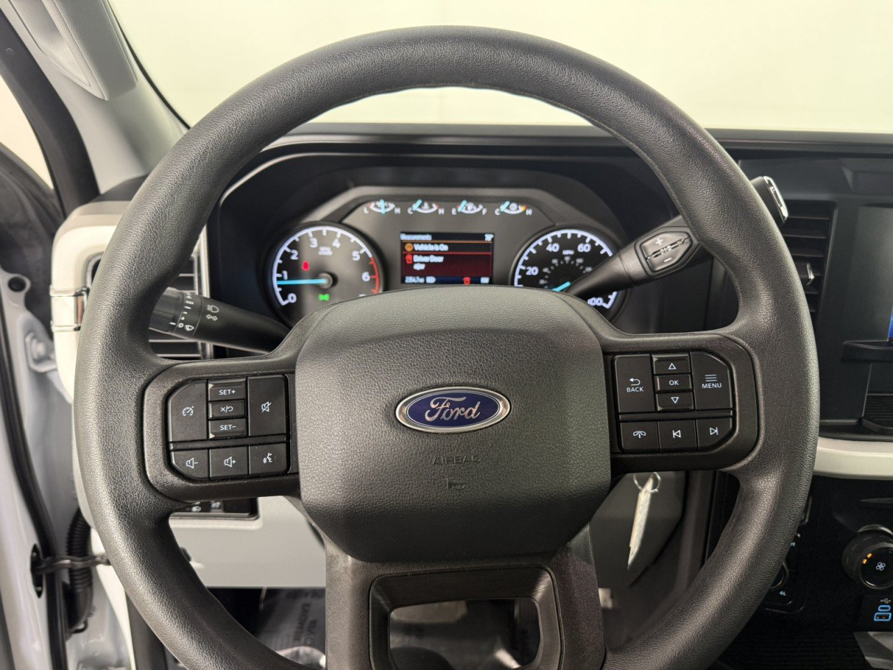 Used 2026 Ford F350 XLT w/ 360-Degree Camera Package AWD/4WD image 22