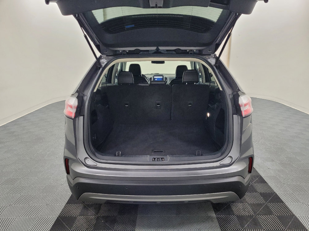 Used 2023 Ford Edge SEL image 29