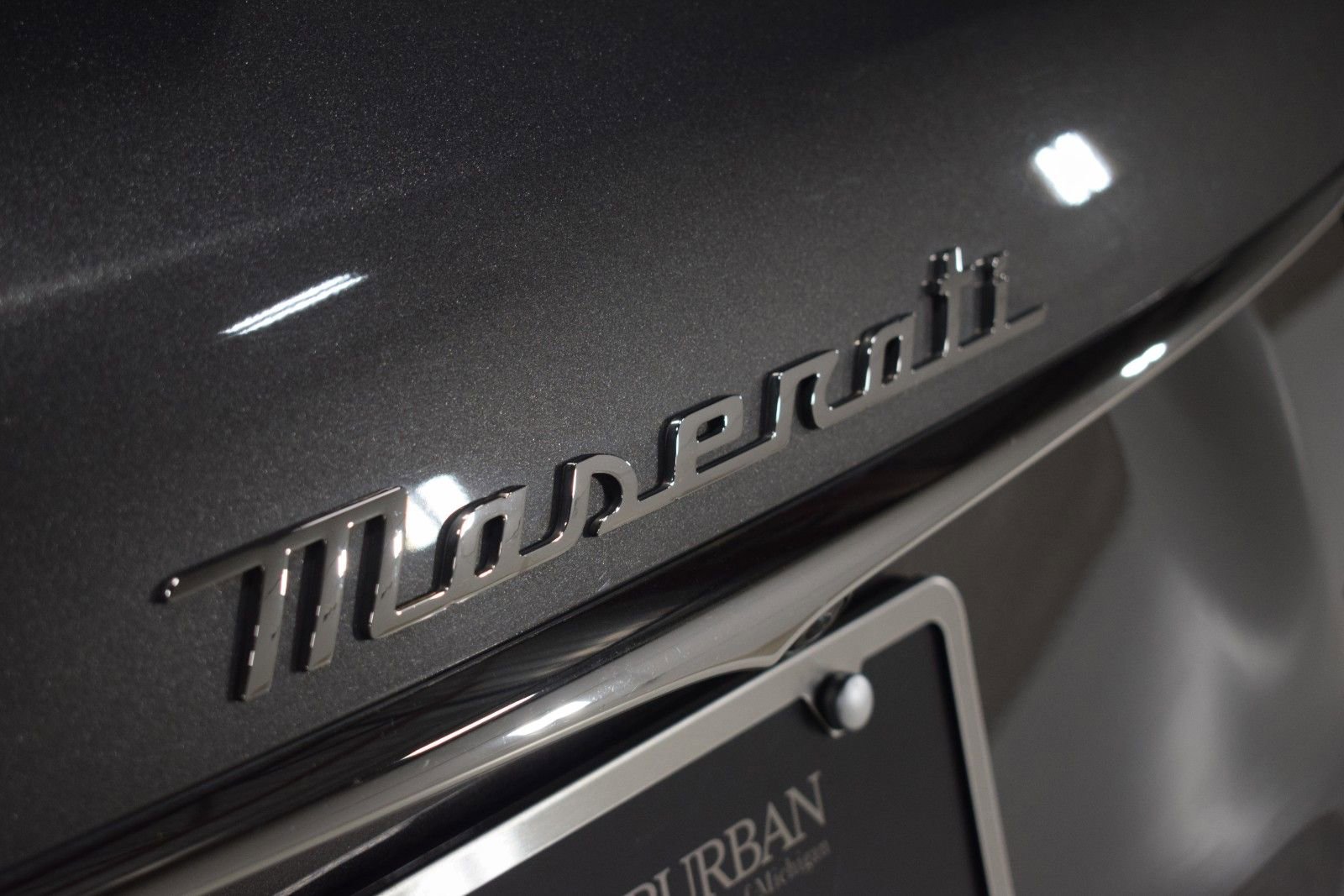 Used 2022 Maserati Levante Modena image 10