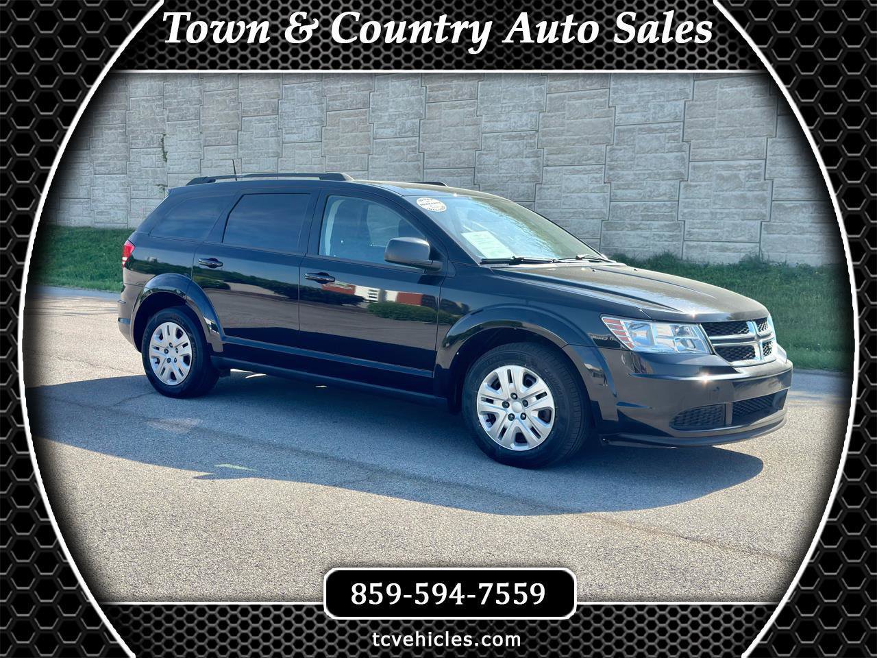 Used 2019 Dodge Journey SE image 1