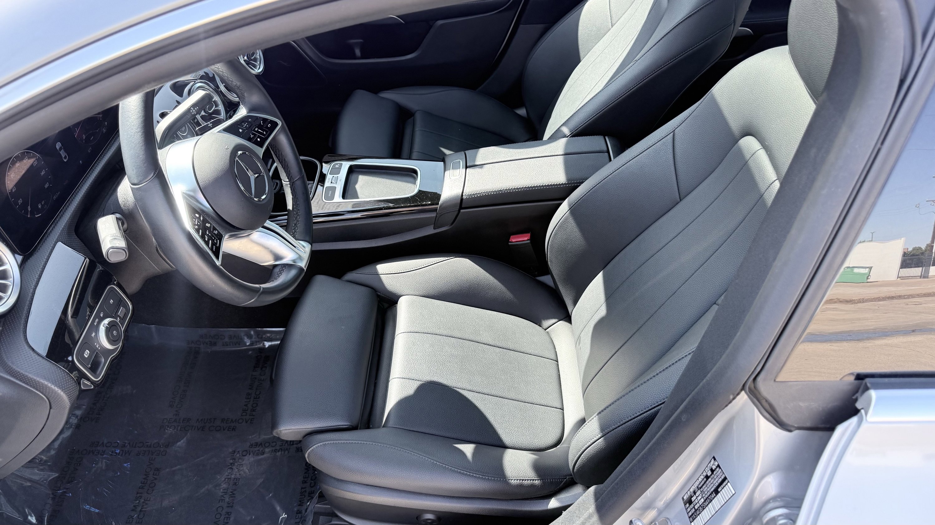 Used 2025 Mercedes-Benz CLA 250 image 22
