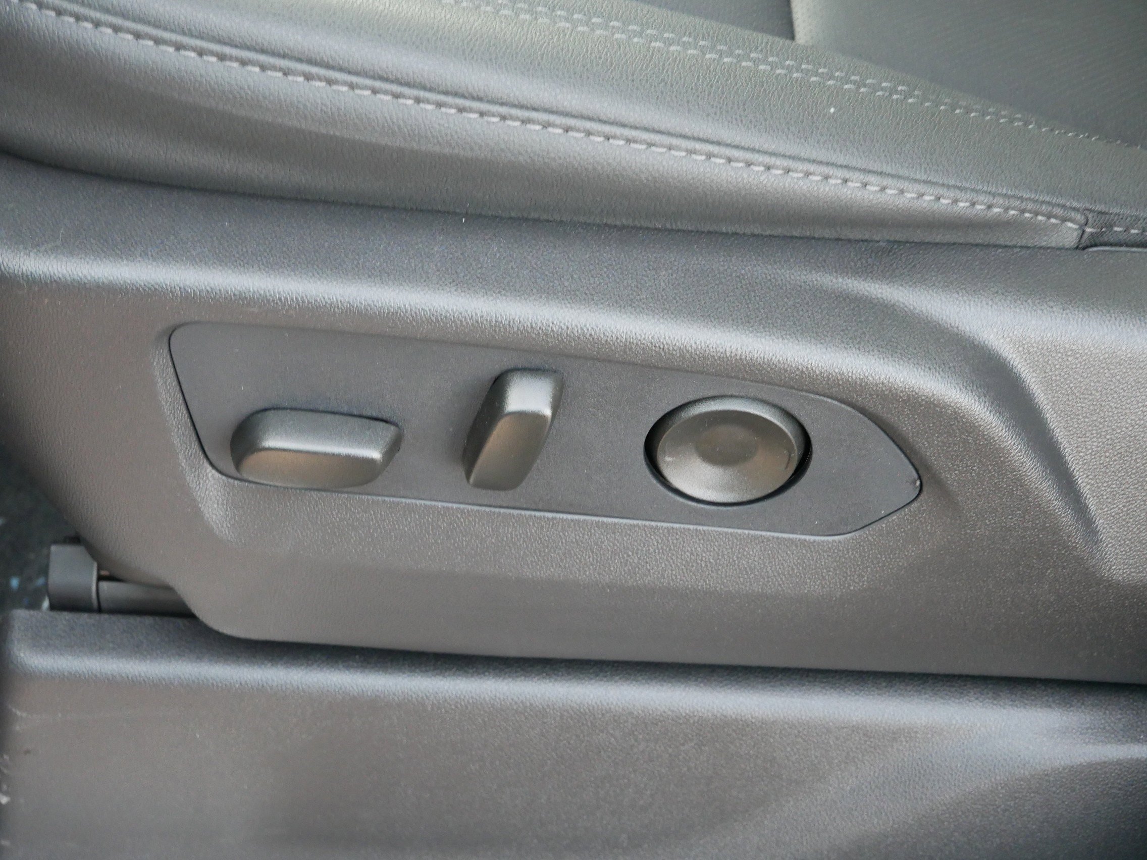 New 2026 Chevrolet Silverado 1500 LTZ image 17