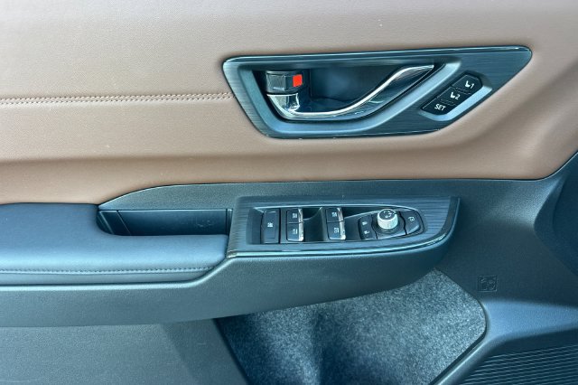 Used 2026 Subaru Outback Touring AWD/4WD image 13