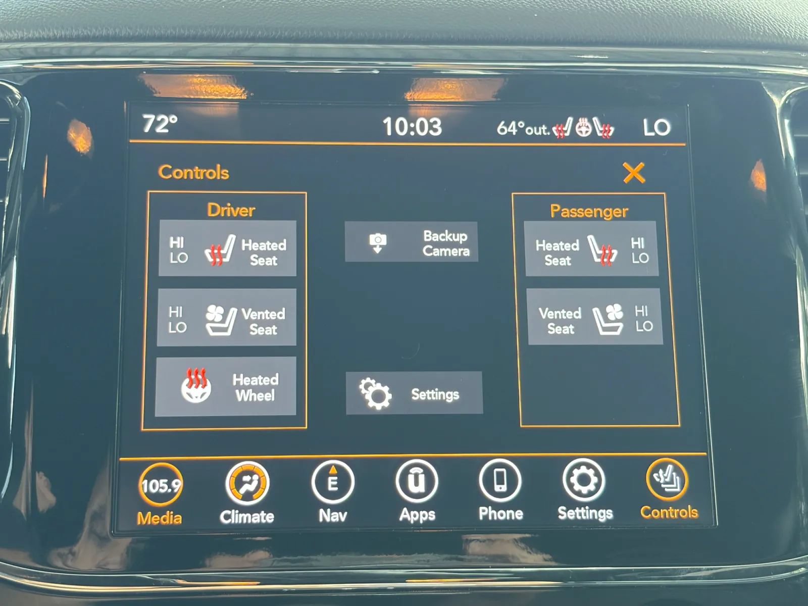 Used 2020 Jeep Grand Cherokee Overland AWD/4WD image 25