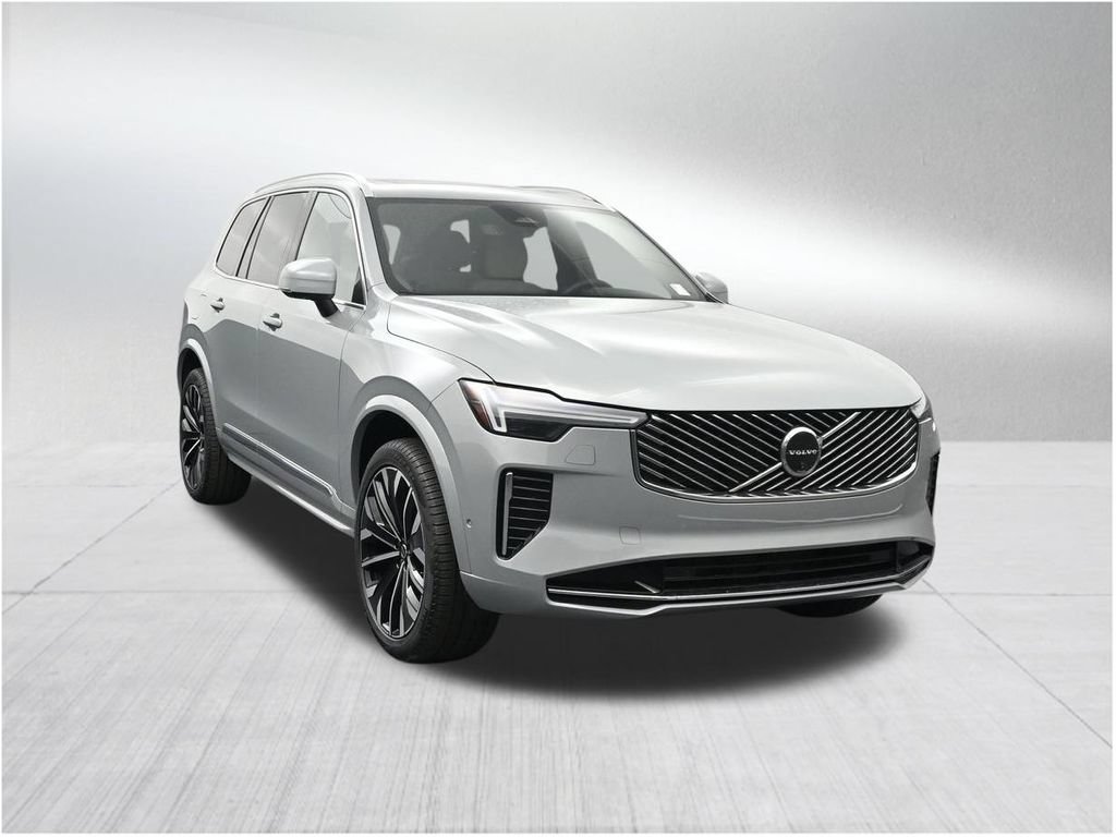 New 2026 Volvo XC90 B6 Plus w/ Protection Package Premier AWD/4WD image 7