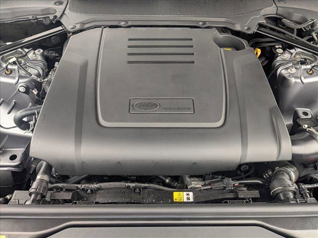 New 2025 Land Rover Discovery S AWD/4WD image 18