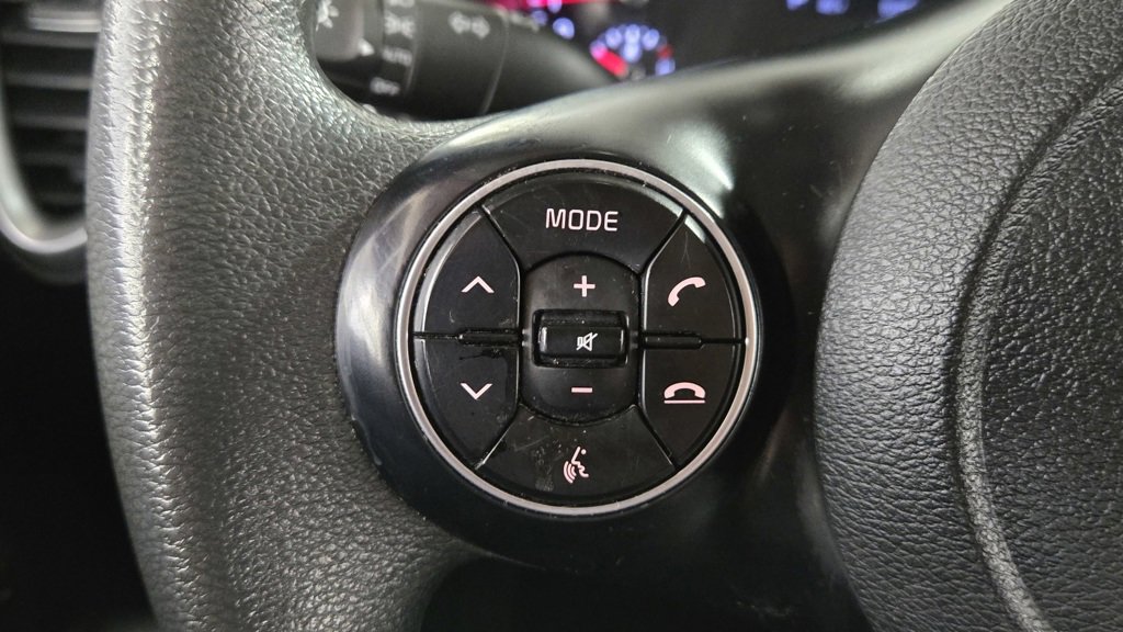 Used 2021 Kia Soul S image 11