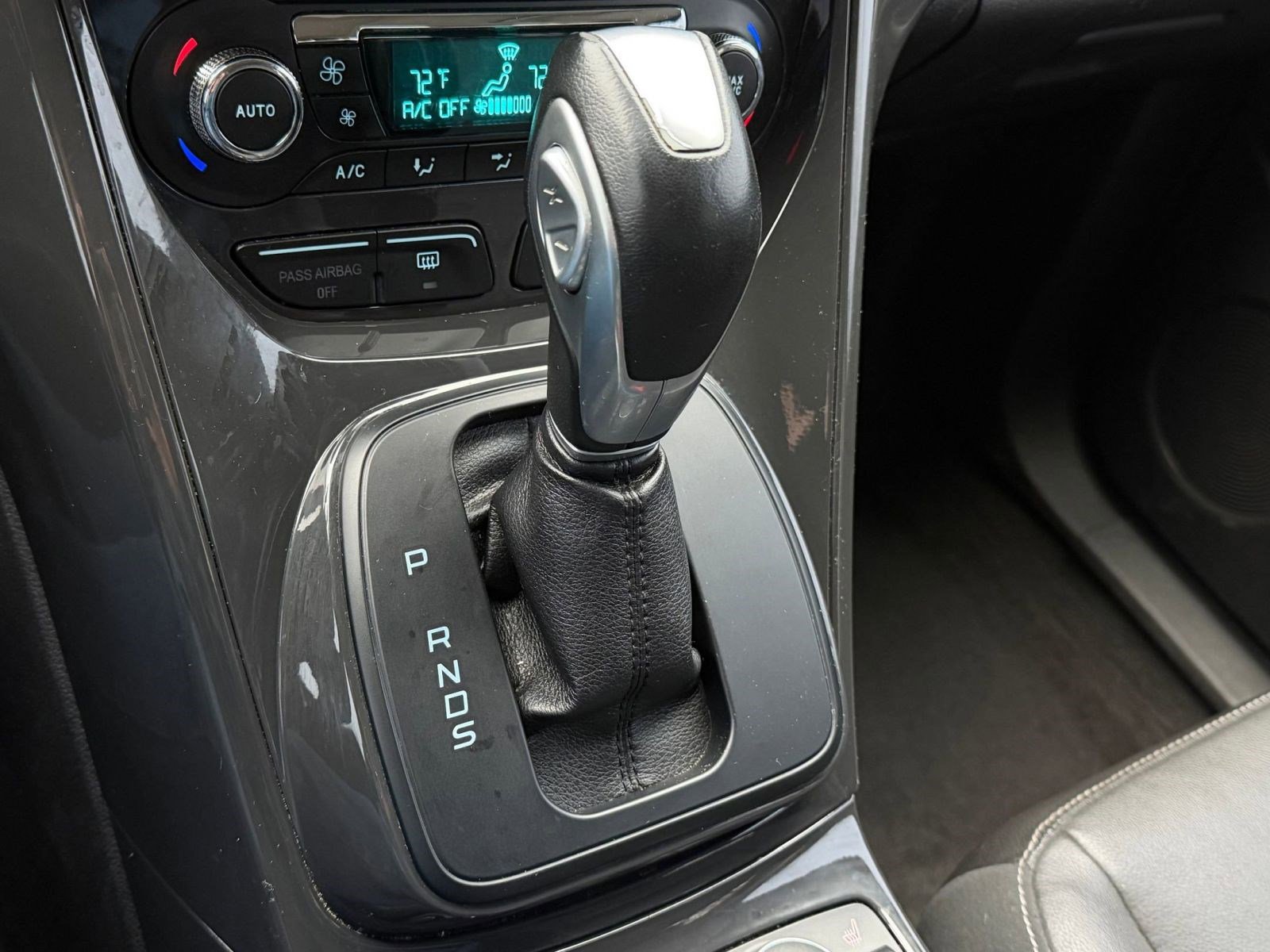 Used 2014 Ford Escape Titanium image 16