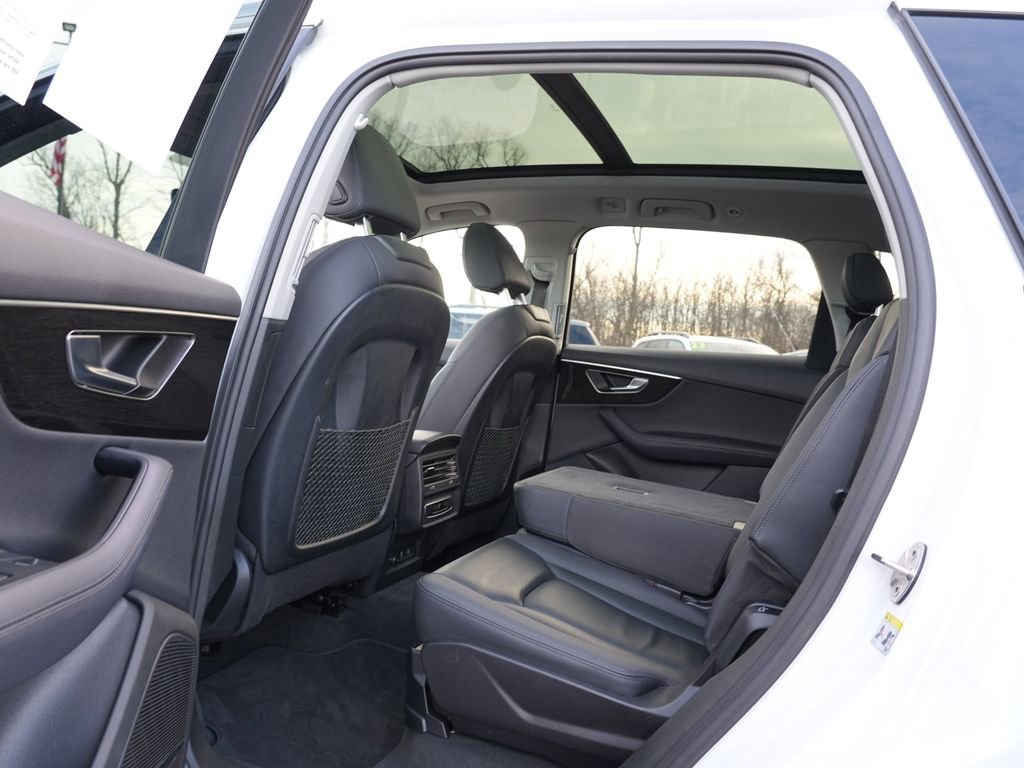 Used 2024 Audi Q7 3.0T Premium Plus image 22