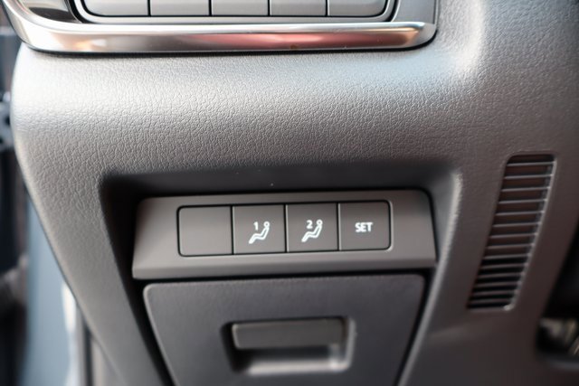 Certified 2025 MAZDA CX-30 AWD 2.5 S w/ Preferred Package image 38