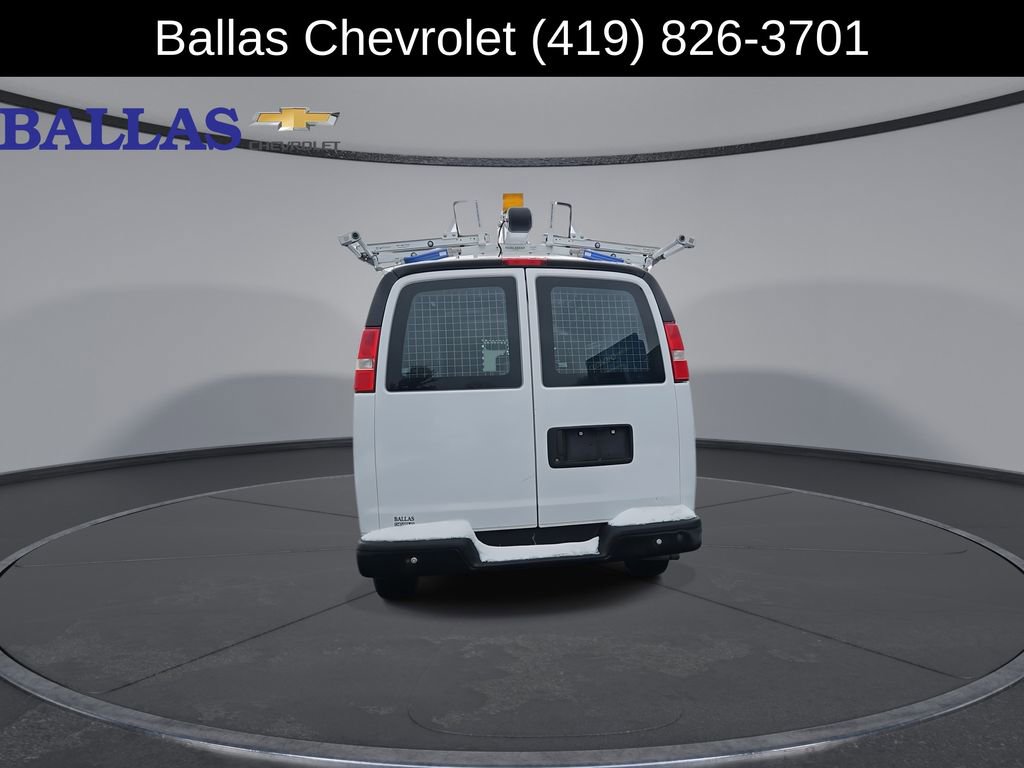 Certified 2016 GMC Savana 2500 image 7